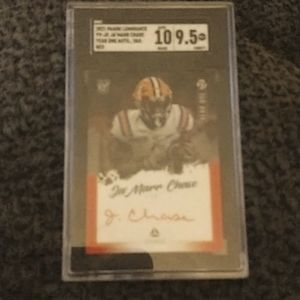Ja Marr Chase autograph rookie card